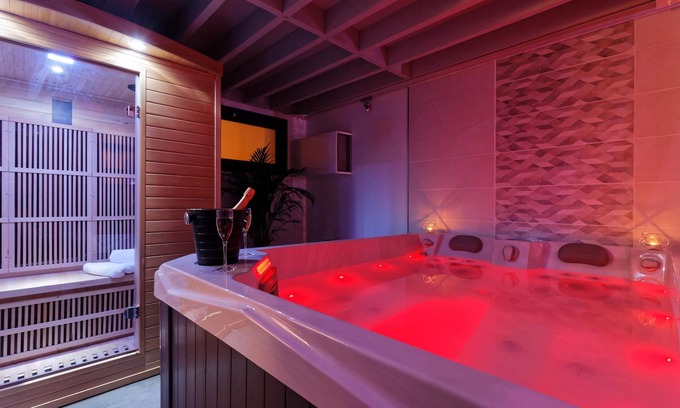 Downtown Le Havre Apartment | Indulgent Romance Spa Loft with Jacuzzi and Sauna Retreat