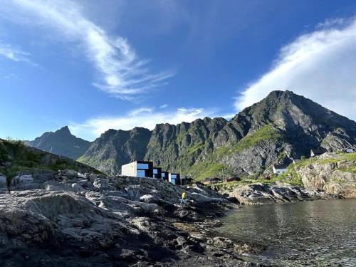 Aa Apartment | Elegant Sea Cabins at Å in Lofoten with Family-Friendly Amenities