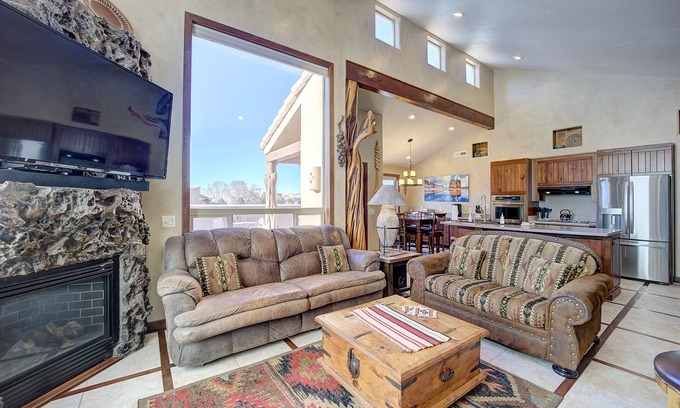 Moab South Valley House | Indulgent Southwest Retreat with Spa, Pool & Hot Tub