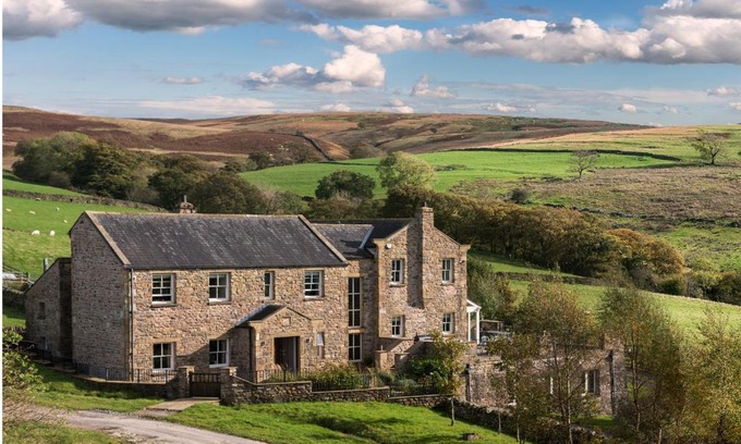 Bretherdale House | Experience High Fellside Hall: Family-Friendly Retreat