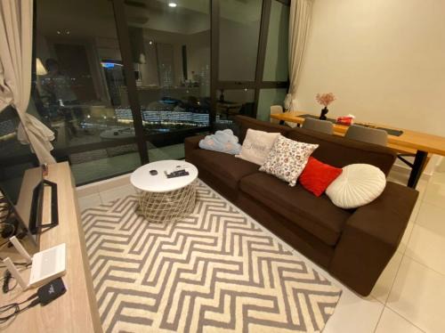 Central District Apartment | High Floor Cozy Southkey 1-4pax ready Netflix