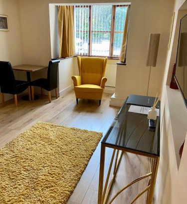 Botley Apartment | Inviting High Hedges Apartment A - Rated 9.3/10, Family Friendly