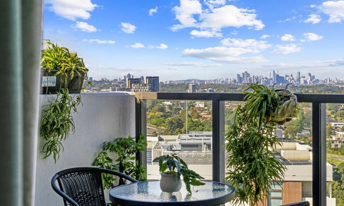 Macquarie Park Apartment | Urban Retreat in Macquarie Park with Family-Friendly Amenities