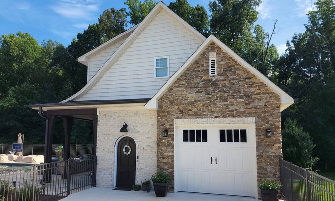 High Point Apartment | Discover the High Point Furniture Market Studio Retreat