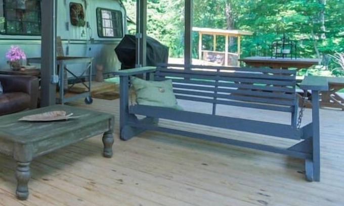 Flintstone House | Inviting High Point Hide-A-Way with Hot Tub & Internet