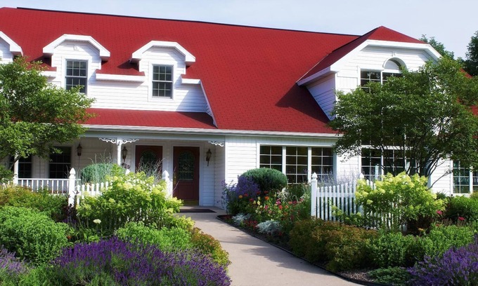 Ephraim Hotel | Exceptional High Point Inn with Spa and Pool Amenities