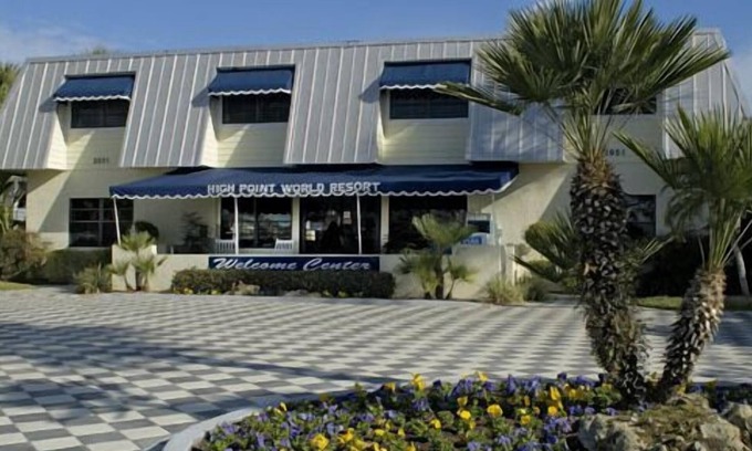 Florida Central Atlantic Coast Condo | Discover High Point World Resort with Pool & Family Amenities