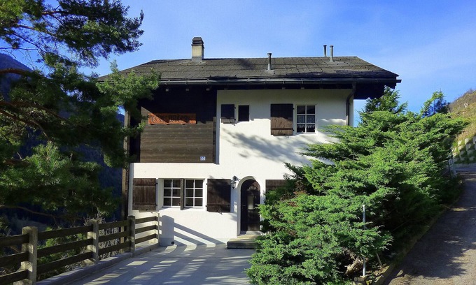 Breiten Ski Chalet | Top-rated Chalet with Fireplace & Free Wi-Fi near Aletscharena