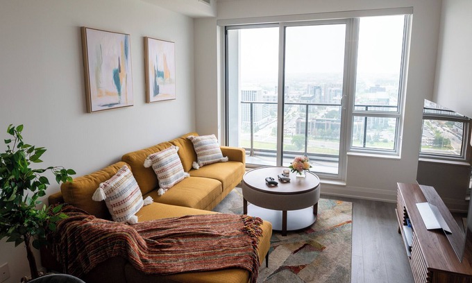 Markham Apartment | High-rise luxurylandscape in heart of Markham3bedroomsApartment2free parking