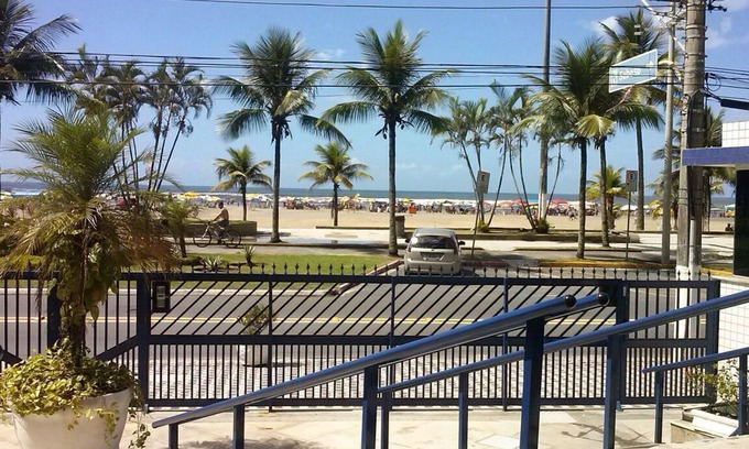 Guilhermina Apartment | Beachfront Getaway with Pet-Friendly Amenities & Reviews