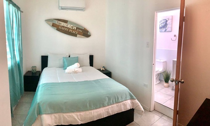 La Parguera Apartment | Relaxing Stay at High Tide Guesthouse in La Parguera