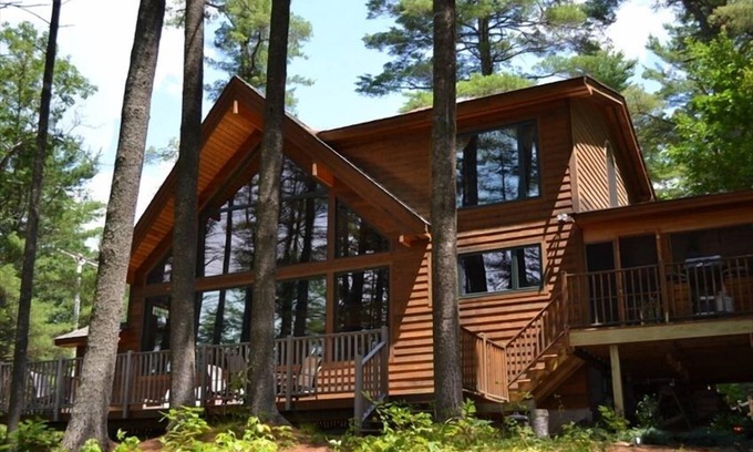 Bridgton House | Limited Availability: Top-Rated Hotel with Lake View Amenities