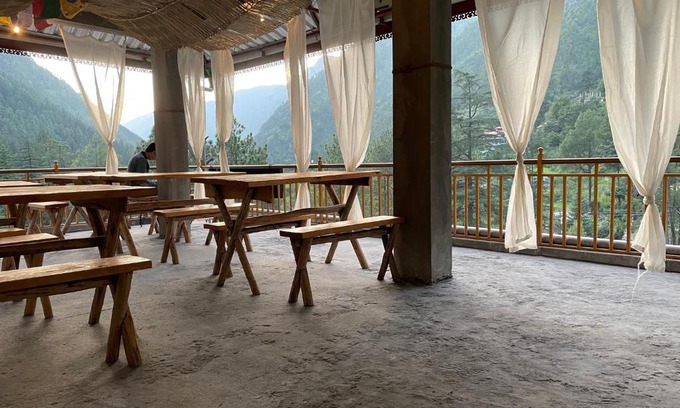 Kasol House | Highland Spirit: Family and Pet-Friendly Retreat