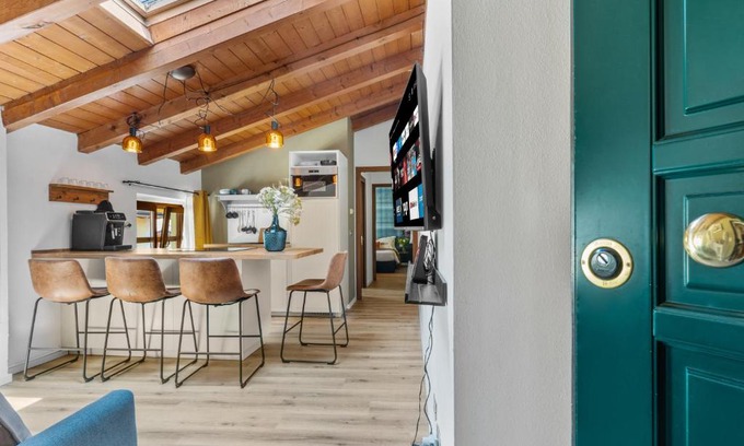 Levico Terme Apartment | Family-Friendly Highlands di TSS: Newly Renovated Retreat