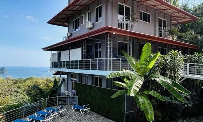 Quepos Condo | Relax at High-View Overlooking National Park & Bay