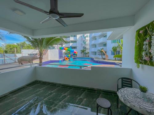 Miri Apartment | Cozy Comfort at Hii's Homestay - 4-Star Family Friendly