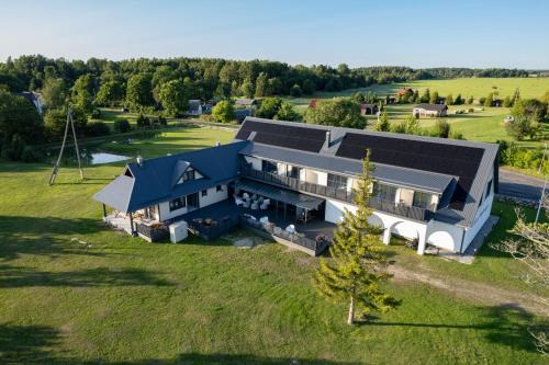 Rahtla Hotel | Family-Friendly Sõru Puhkemaja with Pool & Great Reviews