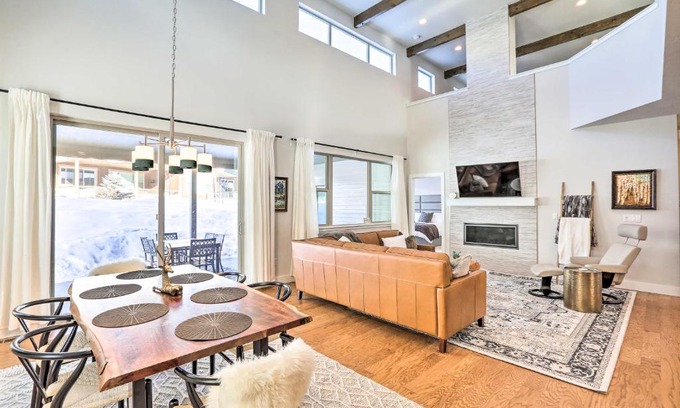 Grand Elk Ranch House | Inviting Granby Home with Hot Tub, Perfect for Outdoor Fun!