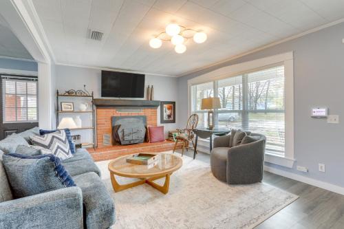 Mountain View House | Hike, Fish and Boat Secluded Mountain View Home