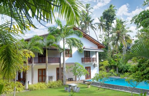 Hikkaduwa Villa | Hikka Resort: 4-Star Paradise with Oceanfront Spa Retreat