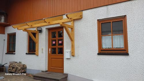 Weisel Apartment | Hildes Nest: Pet and Child Friendly Getaway Rated 9.4/10