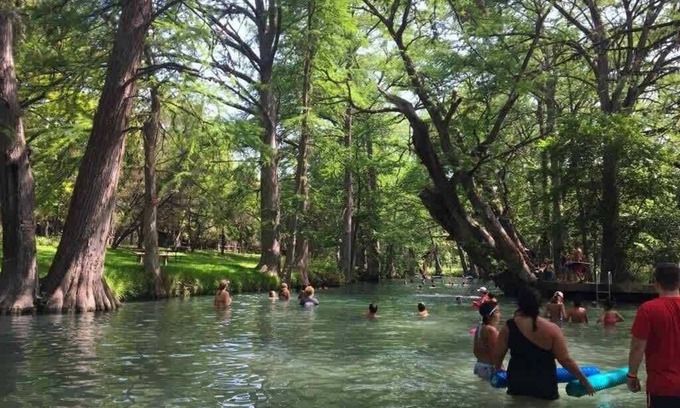 Oatmeal House | Hill Country Glamping Escape: Cozy RV with Pool