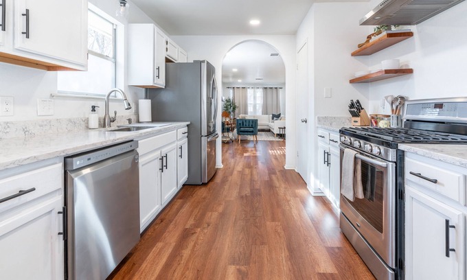 Anderson Mill West House | Hill Country Retreat - 10 Min to Domain & Top Rated Stay