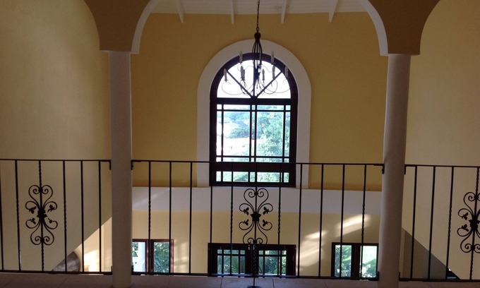 Rodney Bay House | Hill Top Villa Rodney Bay Rate for the whole house daily £260 Per Room is £85