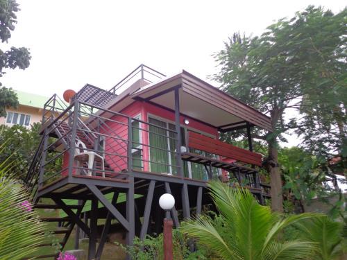 Baan Tai Resort | Family-Friendly Hill Zone Home Stay by Little Paradise