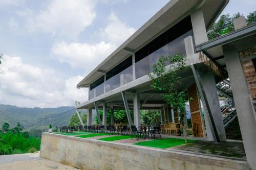 Bentong Cabin | Experience Family Fun at Hillcrest Dawn, Bentong