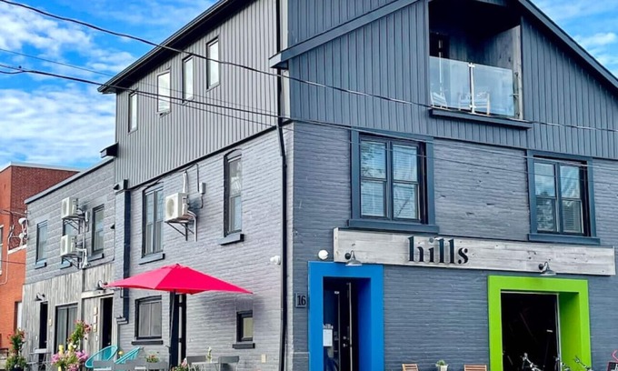 Meaford Apartment | Cozy Hills Suites - Pet Friendly Rentals in Downtown Meaford