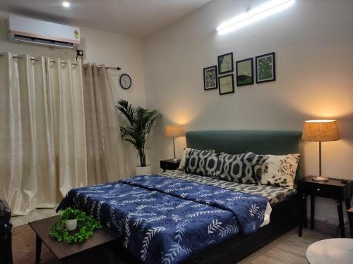 Kathgodam House | HillSide Haven a HomeStay with scenic Mountain views