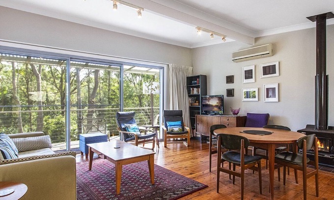 Pearl Beach House | Pet-Friendly Hillside Hideaway: Guest Rated 10/10!