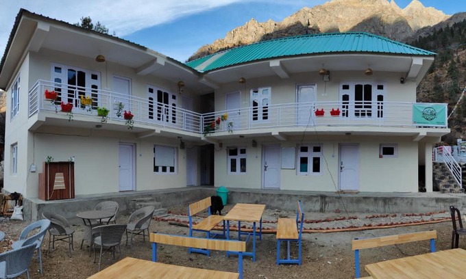Rakchham House | Budget-Friendly Hillside Homestay for Family Getaways