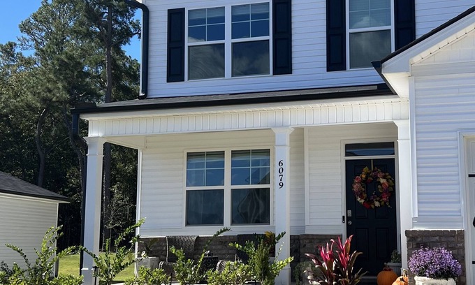 North Augusta House | Hillside View Retreat: Ideal Location Near The Masters