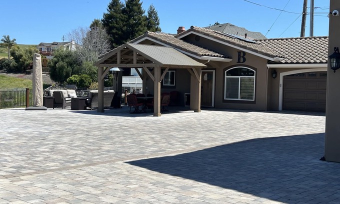 Arroyo Grande House | Scenic Hillside Retreat with Hot Tub & Pet-Friendly Perks