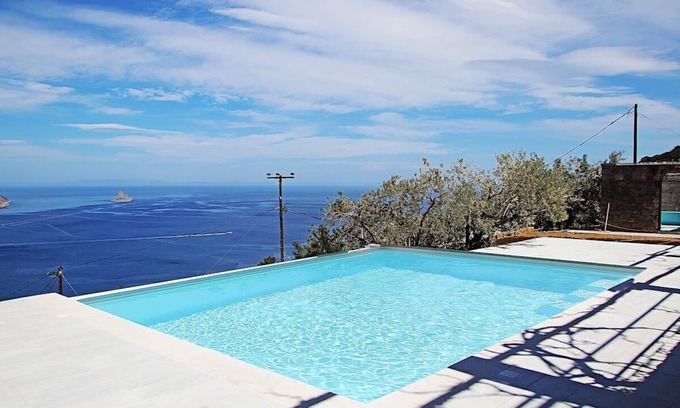 Troezen House | Scenic Hillside Villa with Private Pool and Breakfast