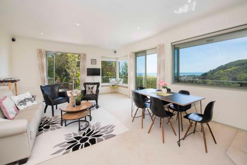 Nelson House | Hilltop Getaway: Spa Retreat with 8.8/10 Guest Reviews