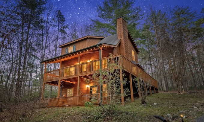 Blairsville House | Top-Rated Hilltop Hideaway Cabin with Family-Friendly Amenities