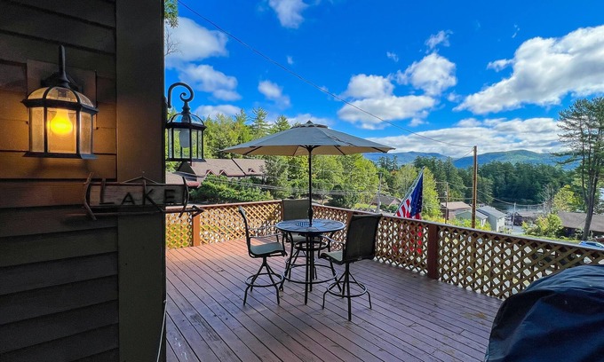 Bolton Landing House | Hilltop Hideaway: Breathtaking Lake George Views Await