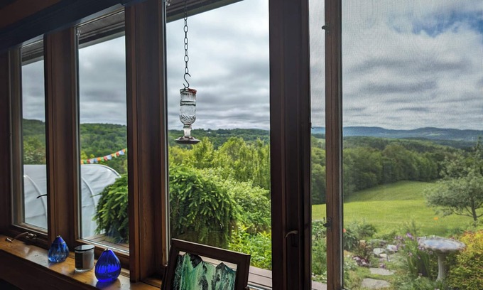 Greensboro House | Idyllic Hilltop Retreat: Nordic Skiing & Microbrewery Bliss