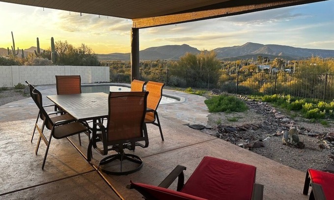 Maricopa County House | Hilltop Oasis: Scenic Views, Pool & Spa in Cave Creek