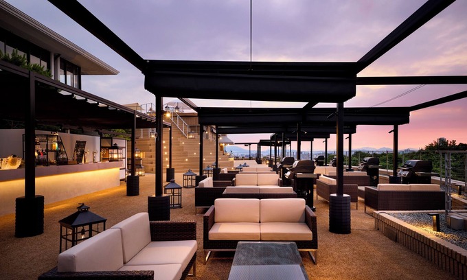 Chuo-ku Hotel | Discover Hilltop Resort Fukuoka: Spa, Dining & More