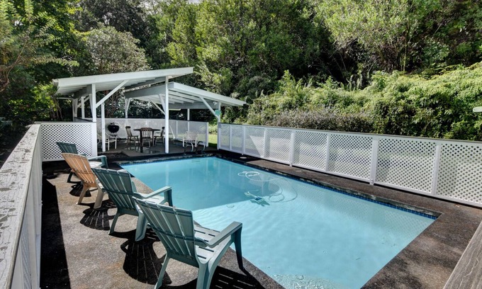 Pepeekeo House | Serene Hilltop Retreat with Private Pool & Ocean Views