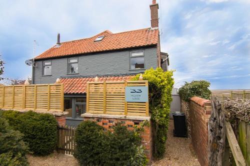 Brancaster Staithe House | Family-Friendly Retreat at Hillview Lodge with Pet Perks