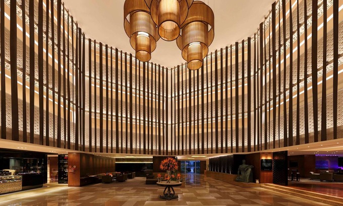 Embassy Golf Links Business Park Hotel | Elegant Escape at Hilton Bangalore Embassy GolfLinks