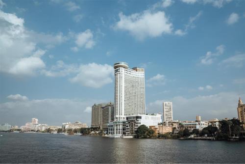Al Manial Hotel | Elegant Stays at Grand Nile Tower with Oceanfront Views