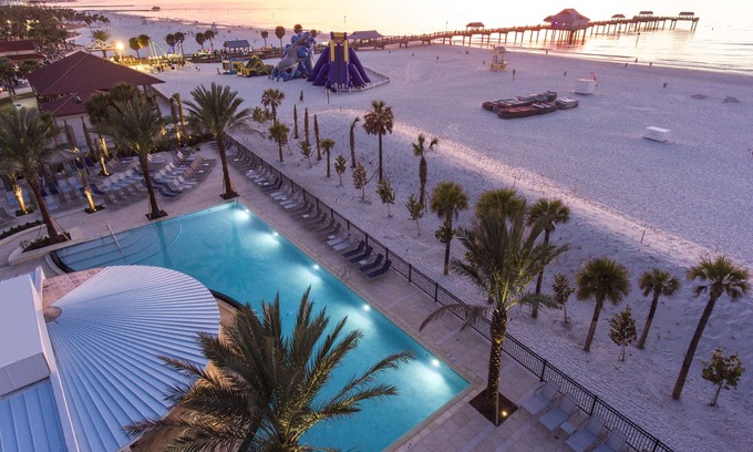 Clearwater Beach Resort | Experience Bliss at Hilton Clearwater Beach Resort & Spa