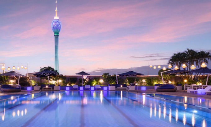 Colombo 02 Hotel | Elegant Hilton Colombo Residence with Pool and Spa Amenities