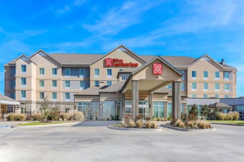 Ardmore Hotel | Pet-Friendly Hilton Garden Inn Ardmore with Ocean View Pool